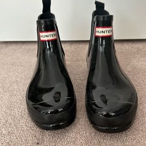 Short Hunter Chelsea Boots, Gloss